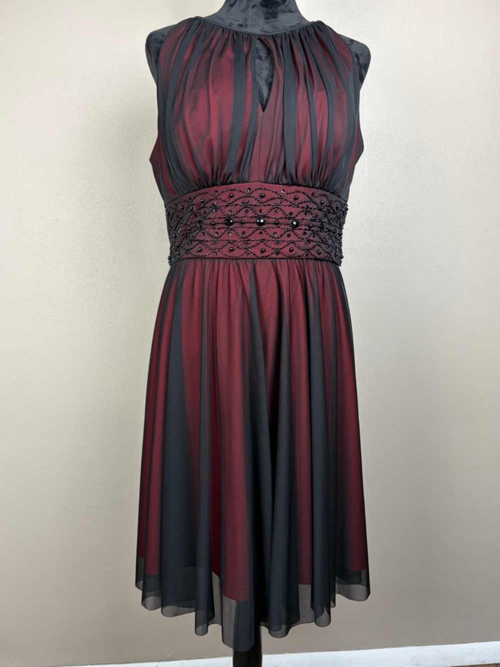 Jessica Howard Red Black Sheer Layered Beaded Waist Cocktail Dress 10 Goth EUC - Picture 2 of 16